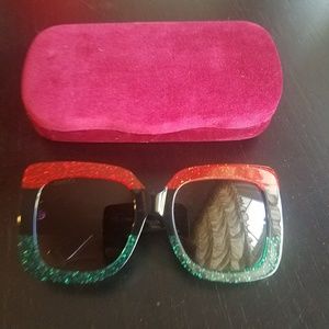 gucci gg083s